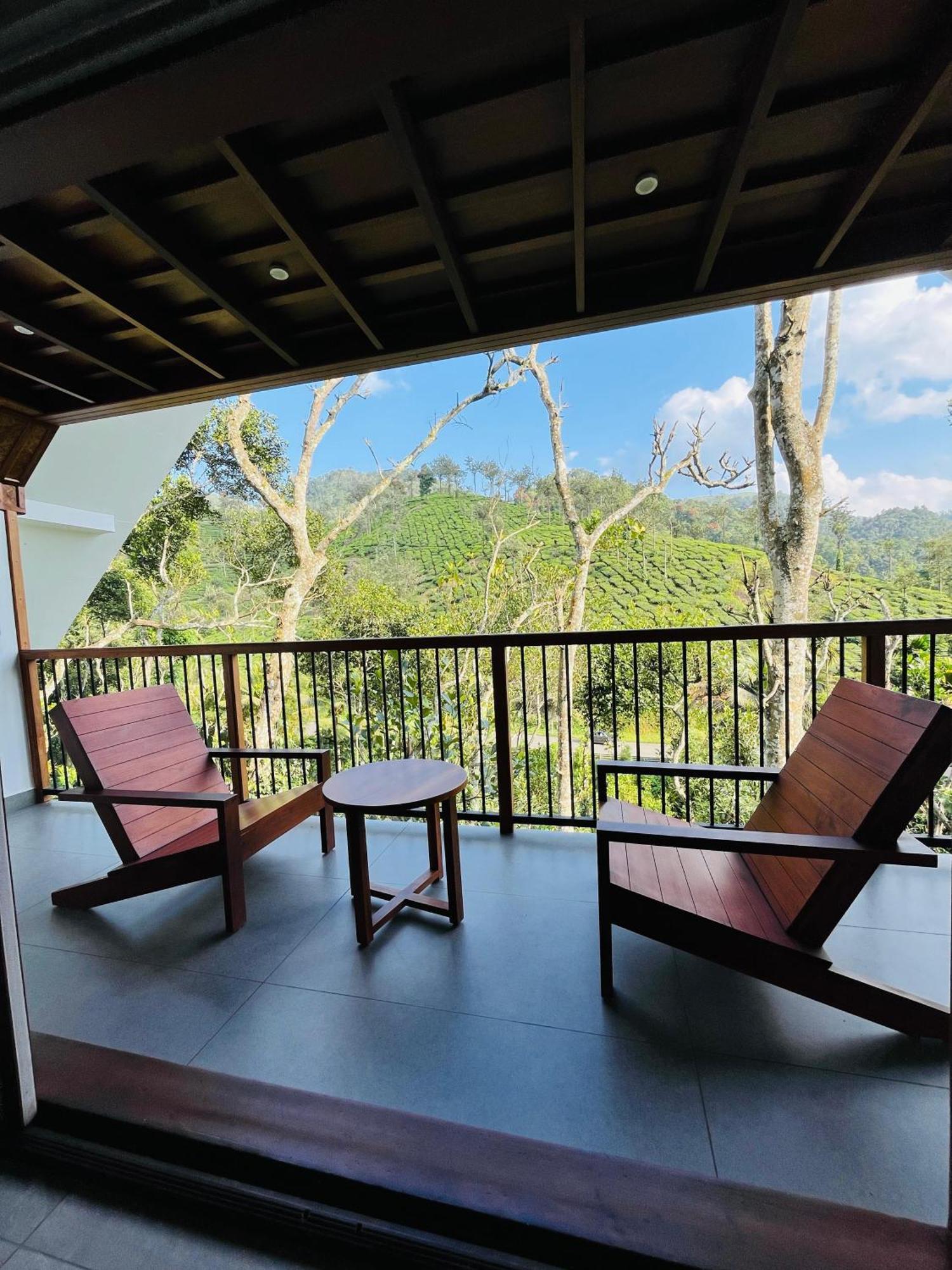 Villa Lush Acres à Thekkady Extérieur photo